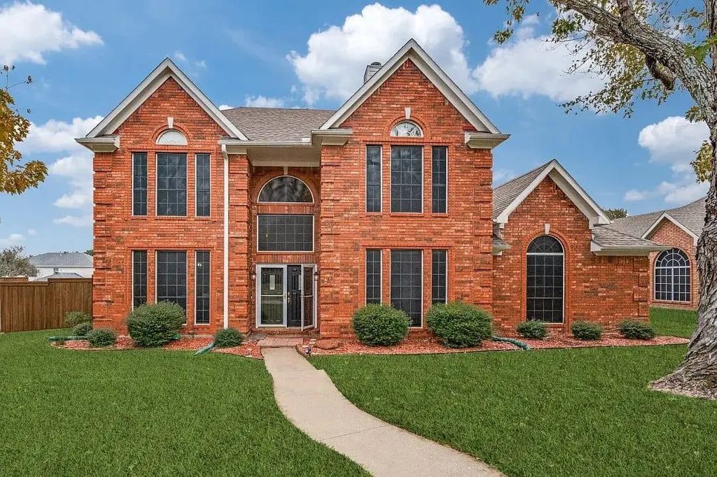 7220 Hillview Drive, Plano