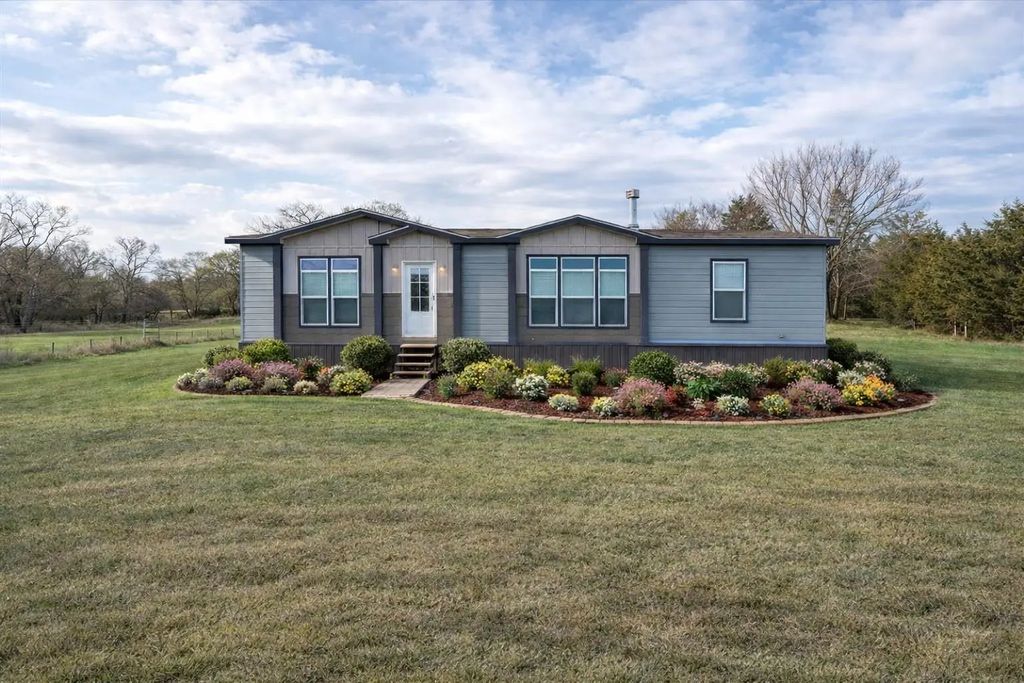480 Cordell Road, Sadler