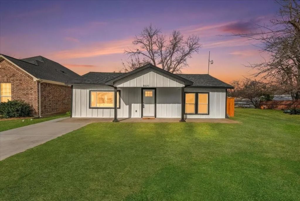 8320 Redonda Street, White Settlement