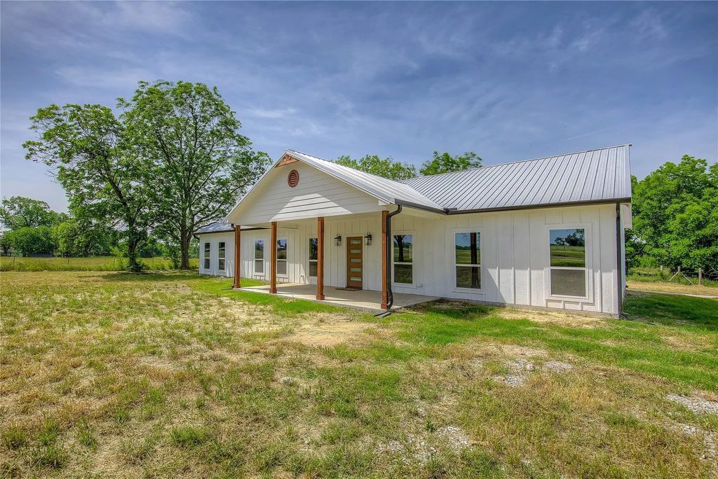 19335 Fm 1565, Terrell