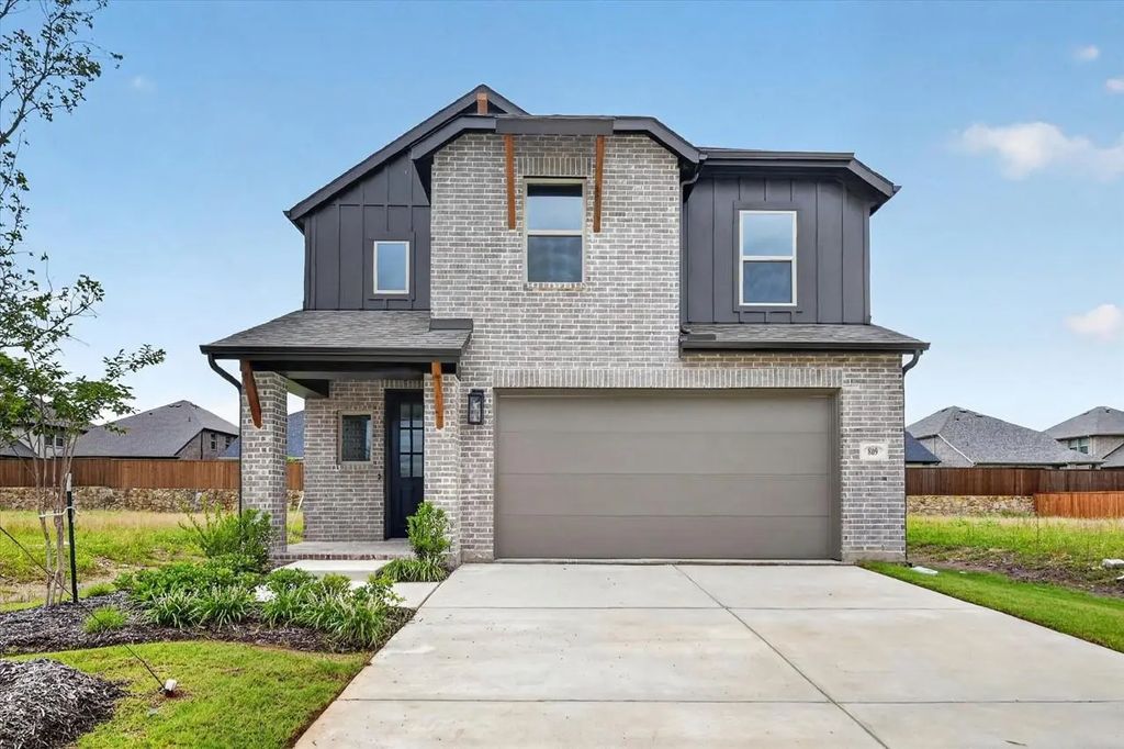 809 Sagebrush Trail, Sherman
