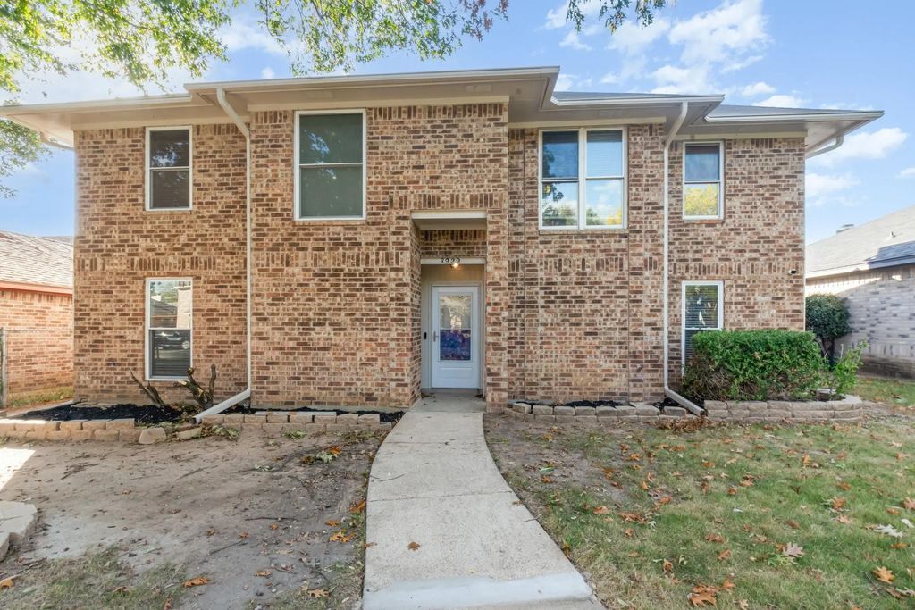 3929 Cochise Drive, Balch Springs
