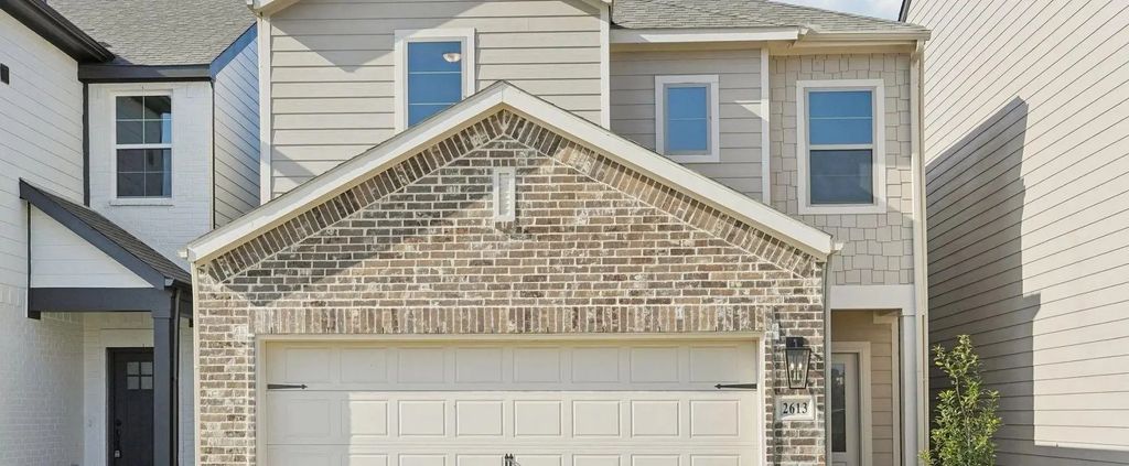 2613 Lost Maples Lane, Dallas