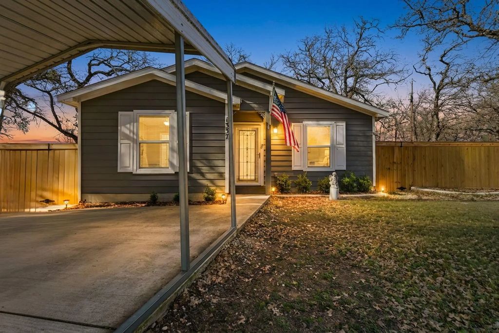 1337 Fox Hollow Court, Pelican Bay