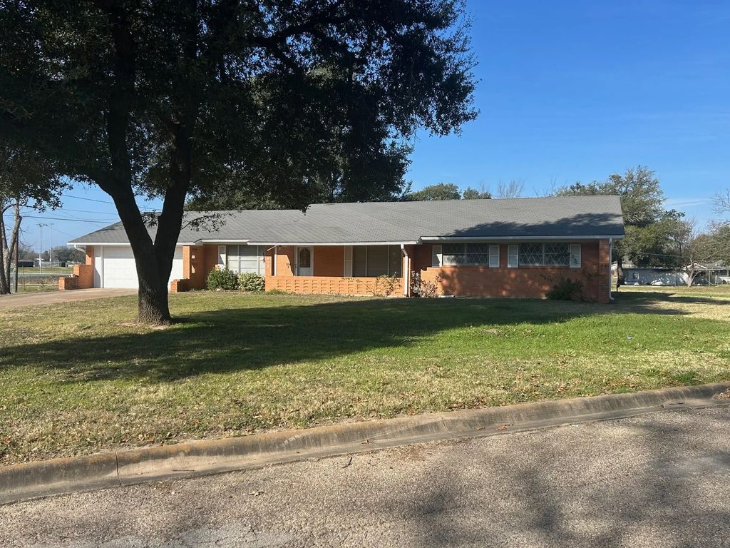 910 Varella, Mexia