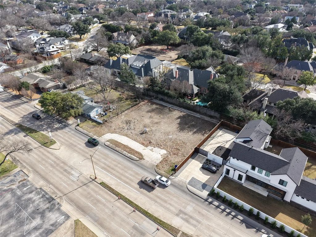 6302 Walnut Hill Lane, Dallas