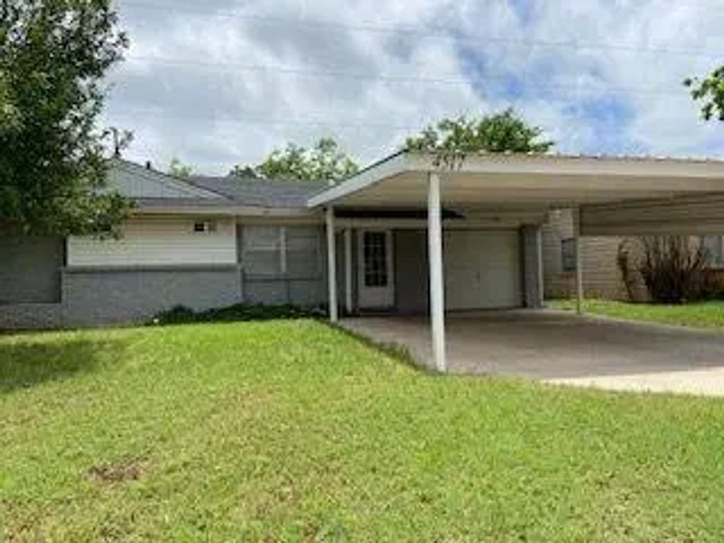 4517 State Street, Abilene