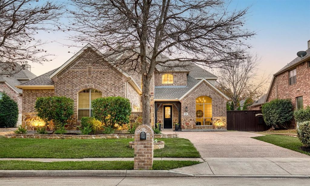 1421 Buena Park Drive, Frisco
