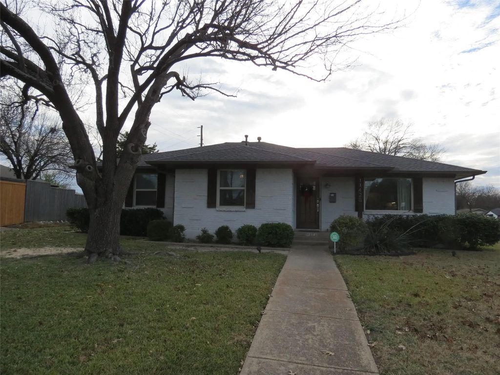 11425 Lochwood, Dallas