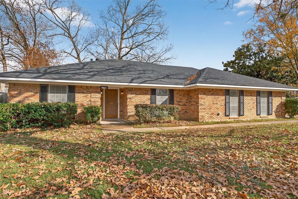 1144 Hallmark Drive, Shreveport