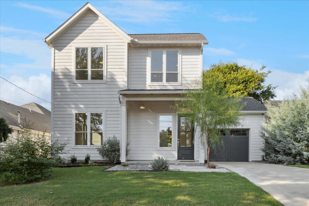 10338 Bel Aire Drive, Dallas