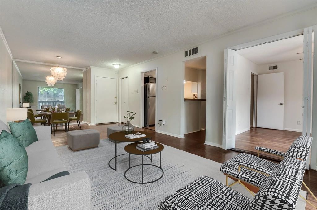 4859 Cedar Springs Road 254, Dallas