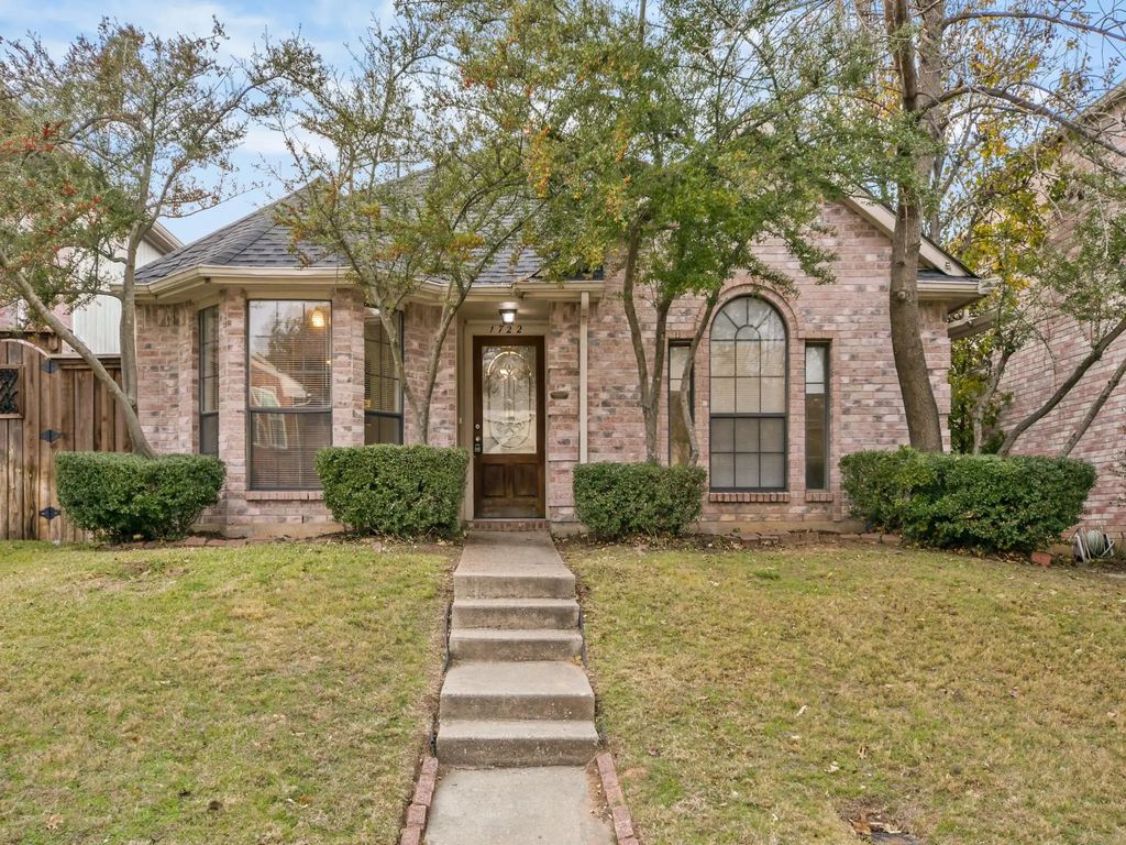 1722 Circle Creek Drive, Lewisville