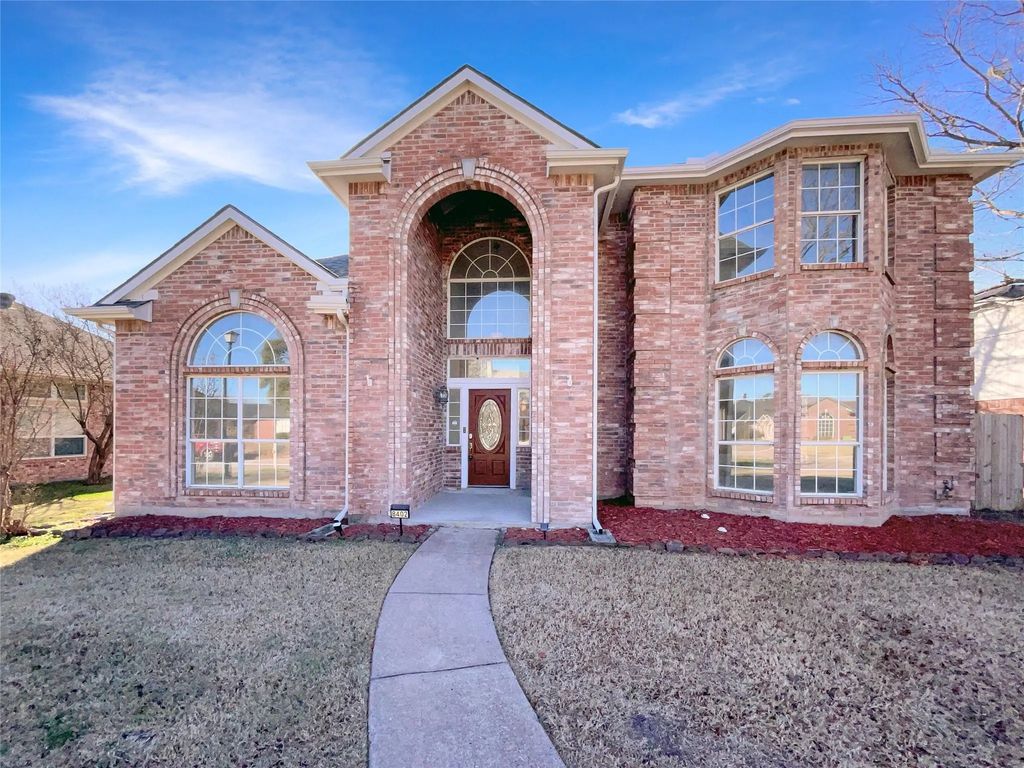 8402 Trail Lake Drive, Rowlett