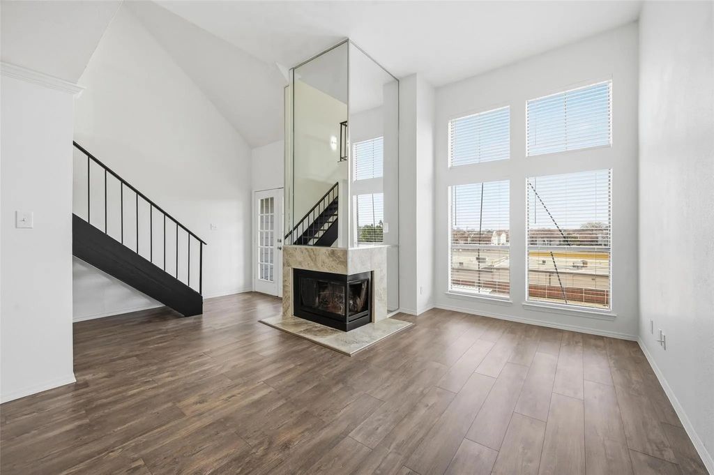 3410 W Country Club Drive 293, Irving