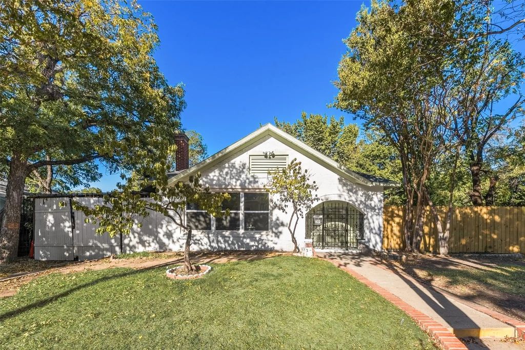 922 Cristler Avenue, Dallas