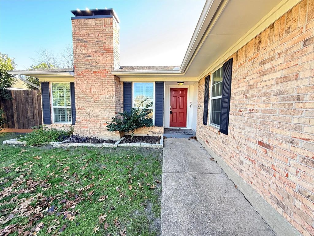 2104 Poppy Lane, Richardson