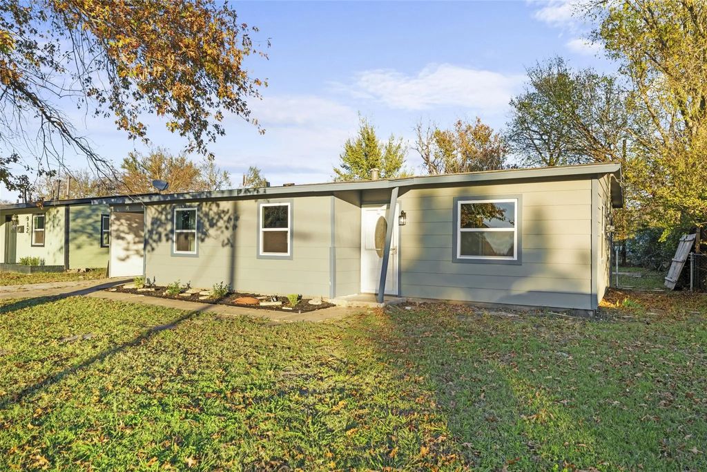 916 Wilkinson, Mesquite