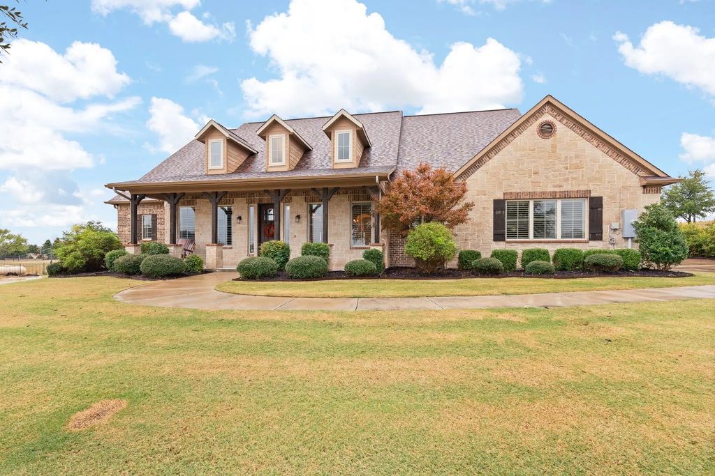 220 Bearclaw Circle, Aledo