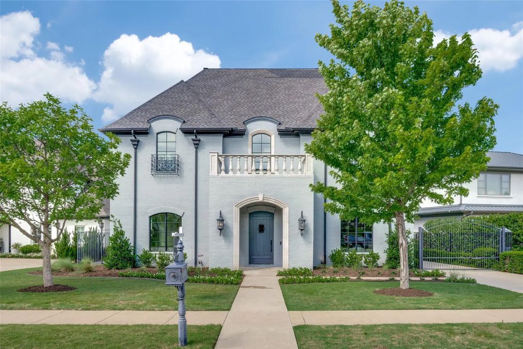 5128 Peach Willow Lane, Fort Worth