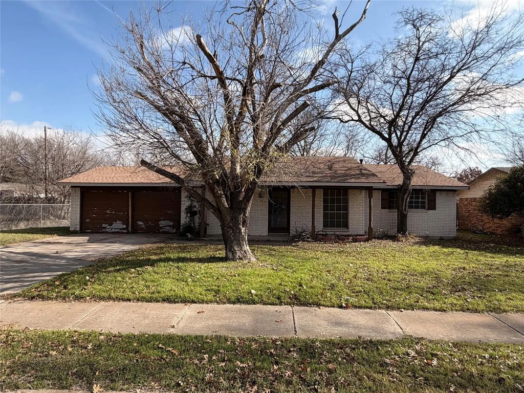 409 Opal Street, Saginaw