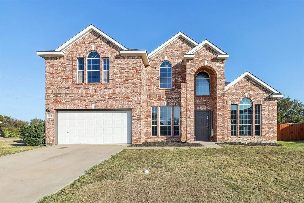1112 Meadowlark Lane, DeSoto