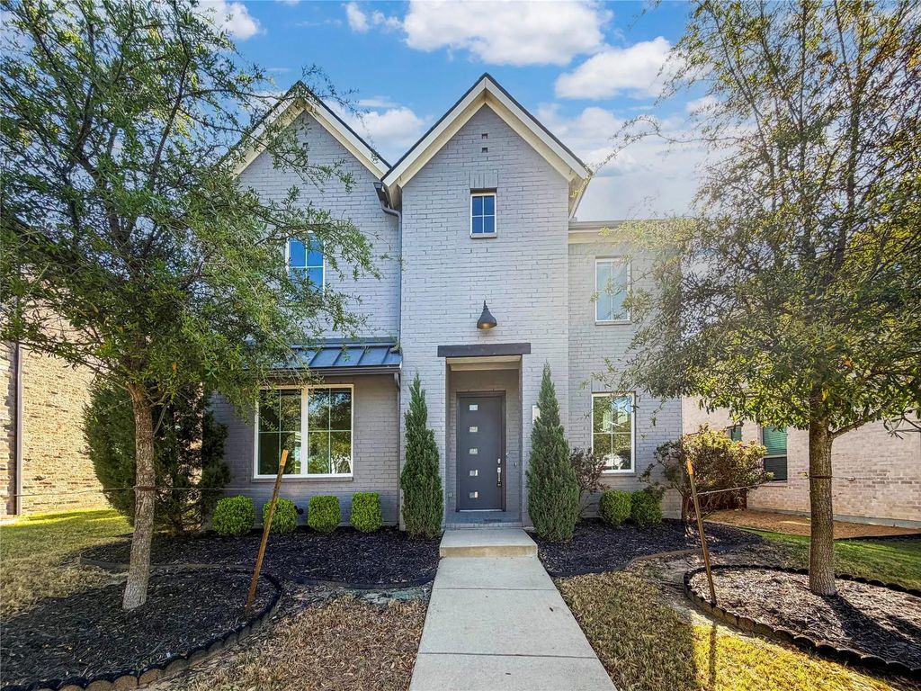 1034 Kennedy Drive, Allen