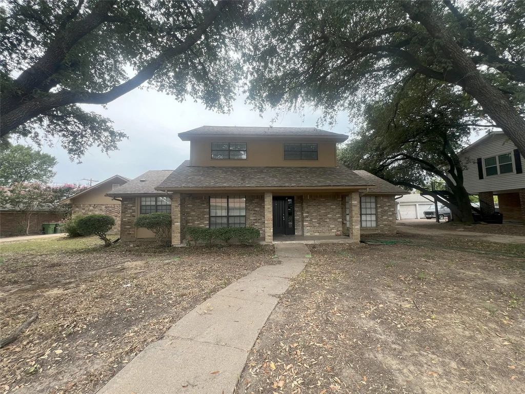 3813 Whiterock Trail, Garland