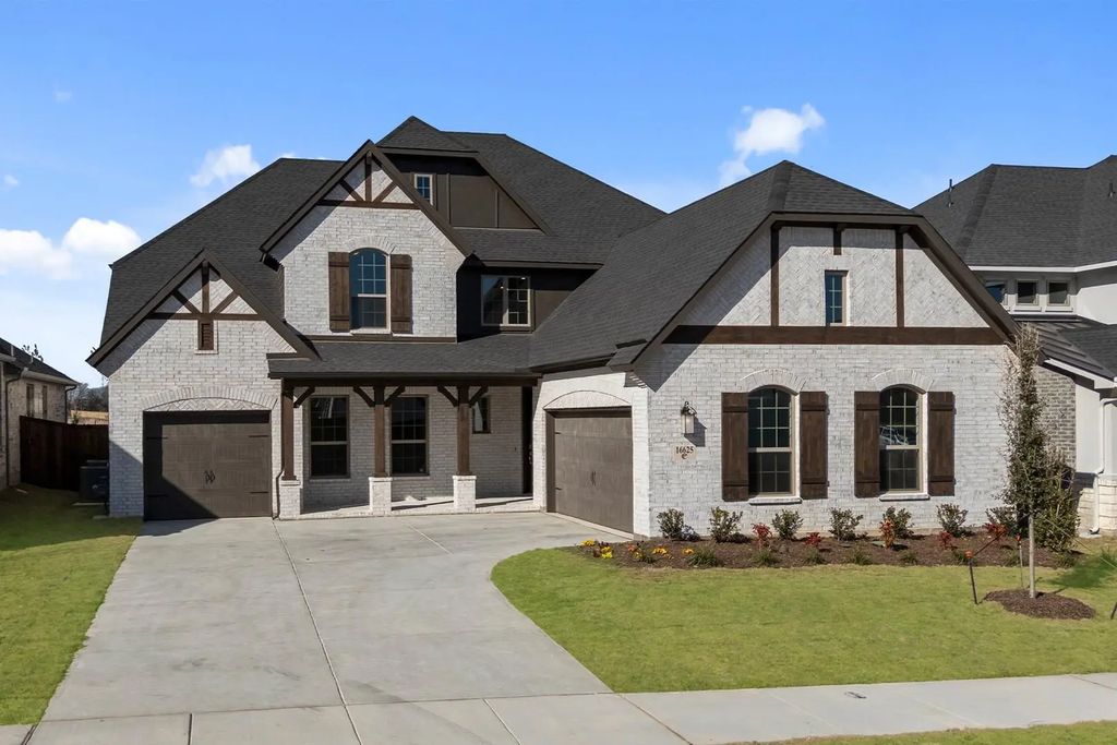 16625 Japanese Maple Drive, Fort Worth