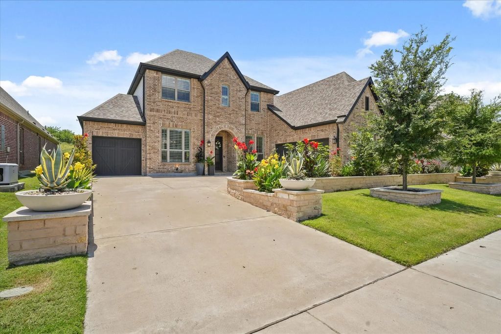623 Windy Ridge Lane, Rockwall