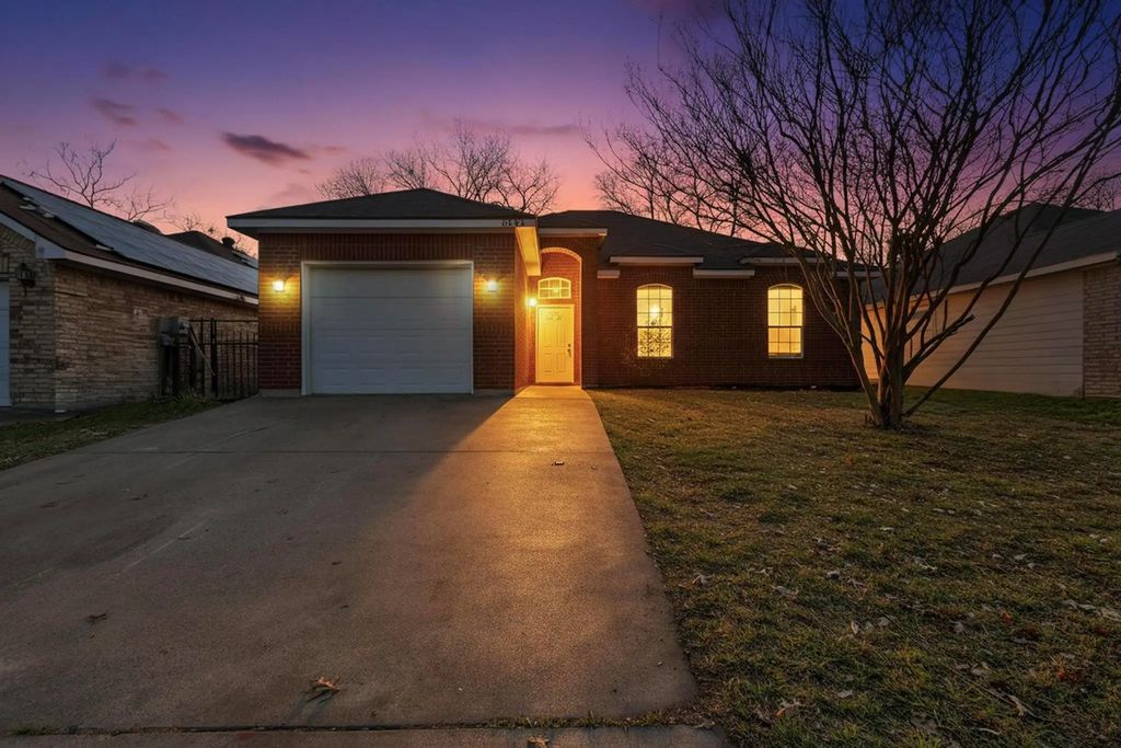 8642 Torreon Court, Dallas