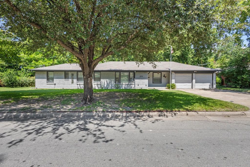 2711 Santa Cruz Drive, Dallas