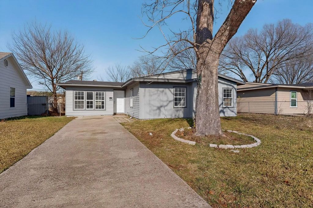 2321 Blyth Drive, Dallas
