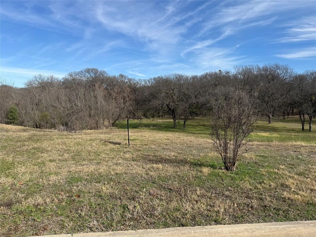 2459 Creekwood Drive, Cedar Hill