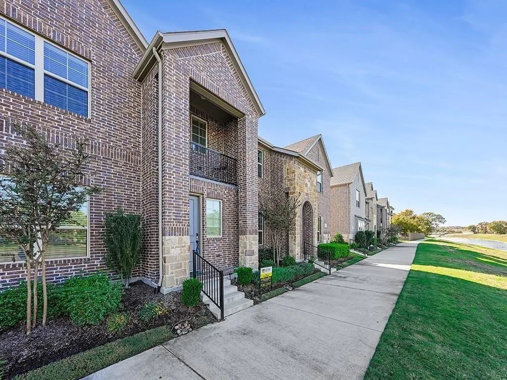665 Trail Side Drive, Lewisville
