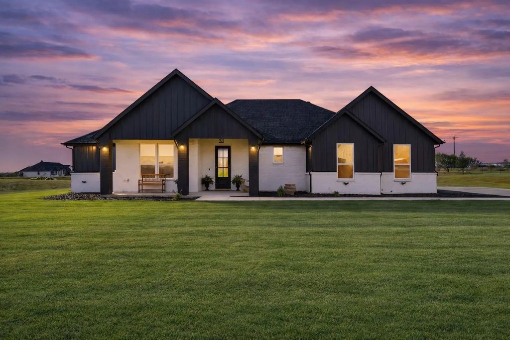 100 Buddy Court, Millsap