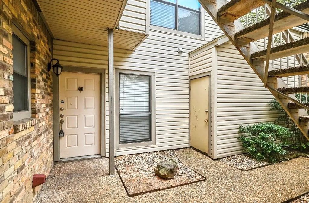 7340 Skillman Street 401, Dallas