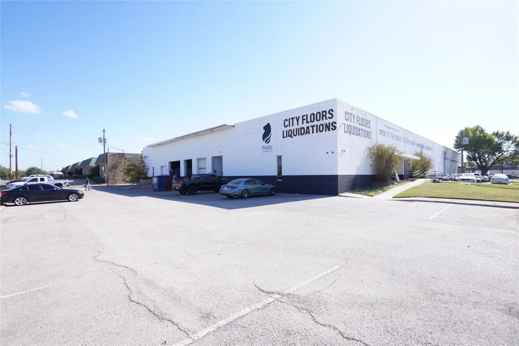 10830 Composite Drive, Dallas