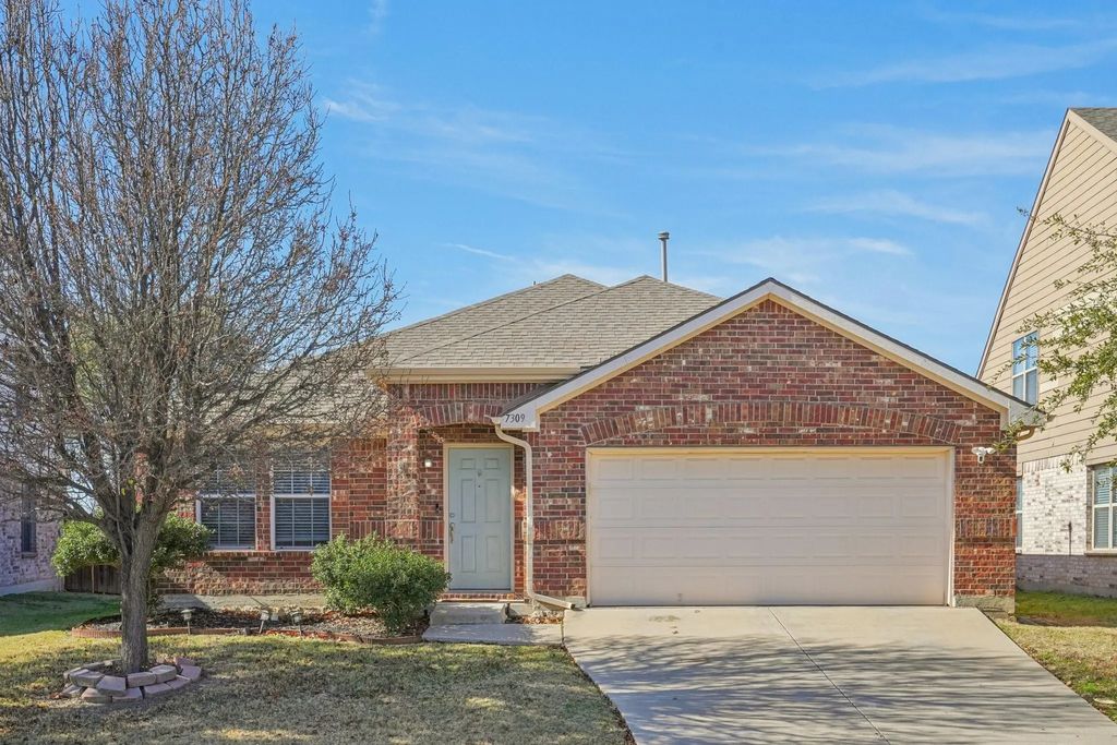 7309 Starwood Drive, Fort Worth