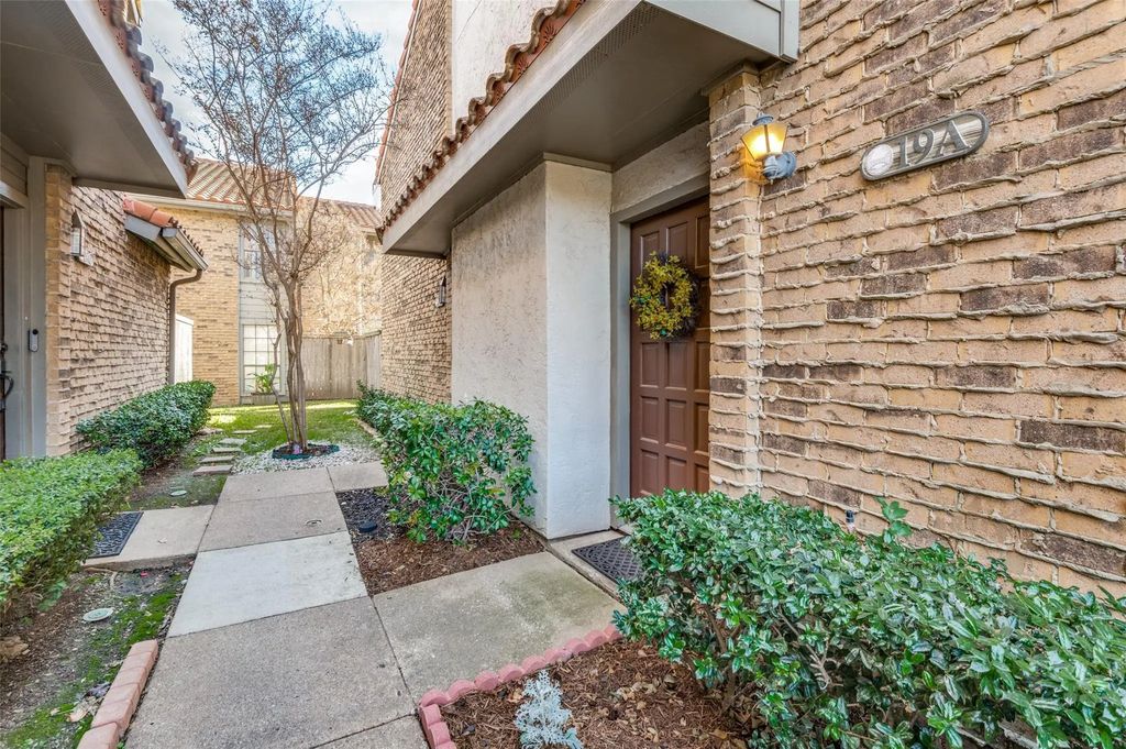 14800 Enterprise Drive 19a, Farmers Branch