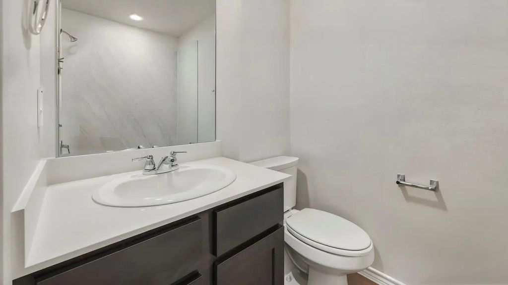 3945 Oakcrest Lane, Princeton