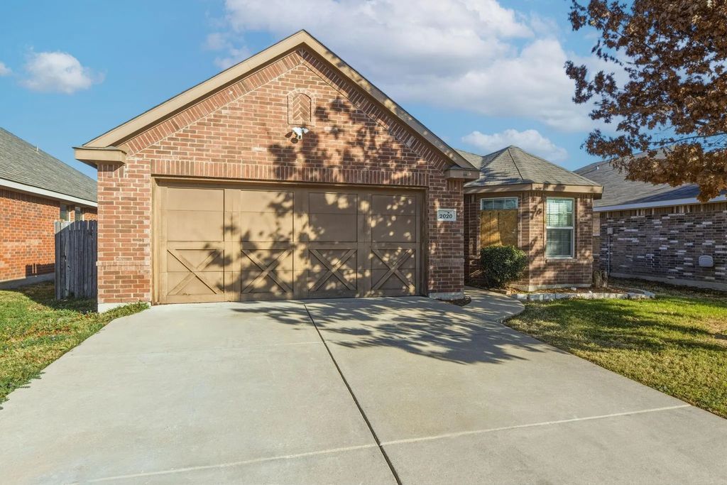2020 Cattle Creek Road, Fort Worth