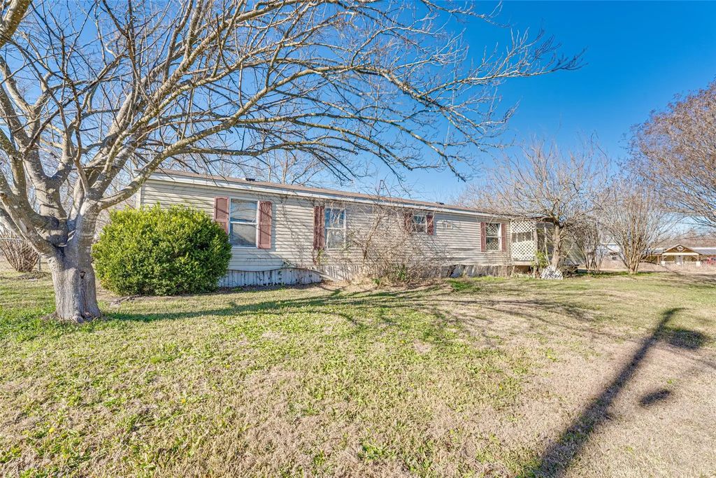 100 Zodiac Strait Road, Ferris