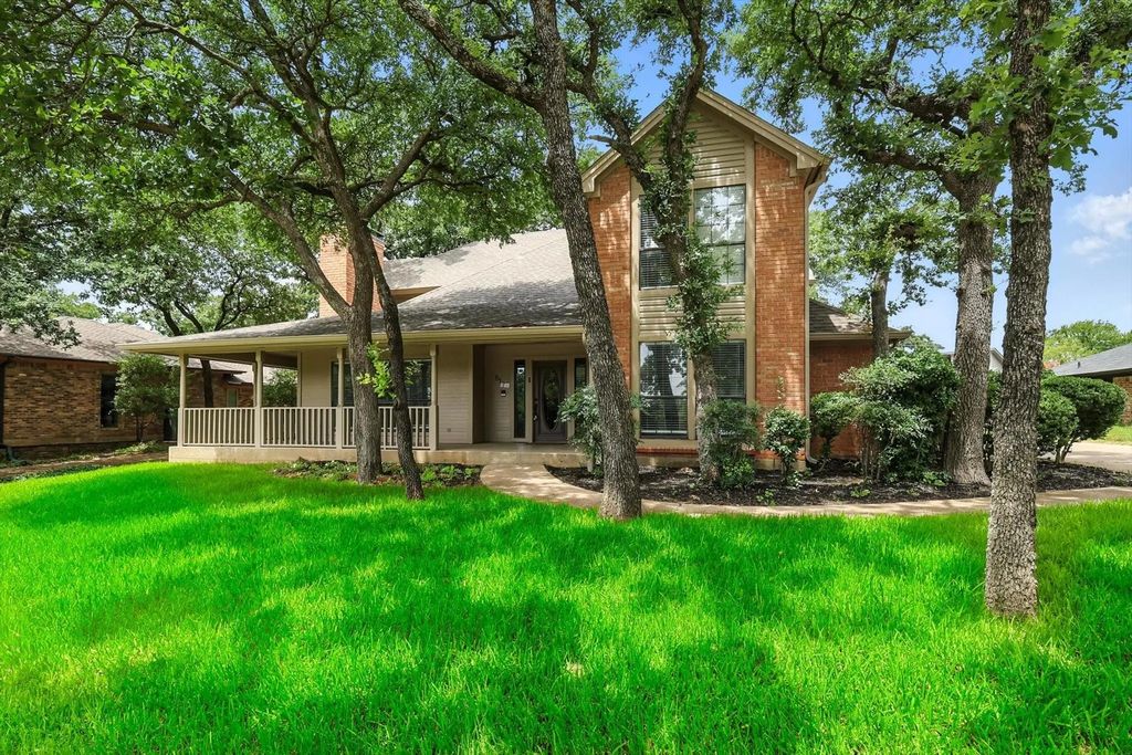 517 Indian Creek Drive, Trophy Club