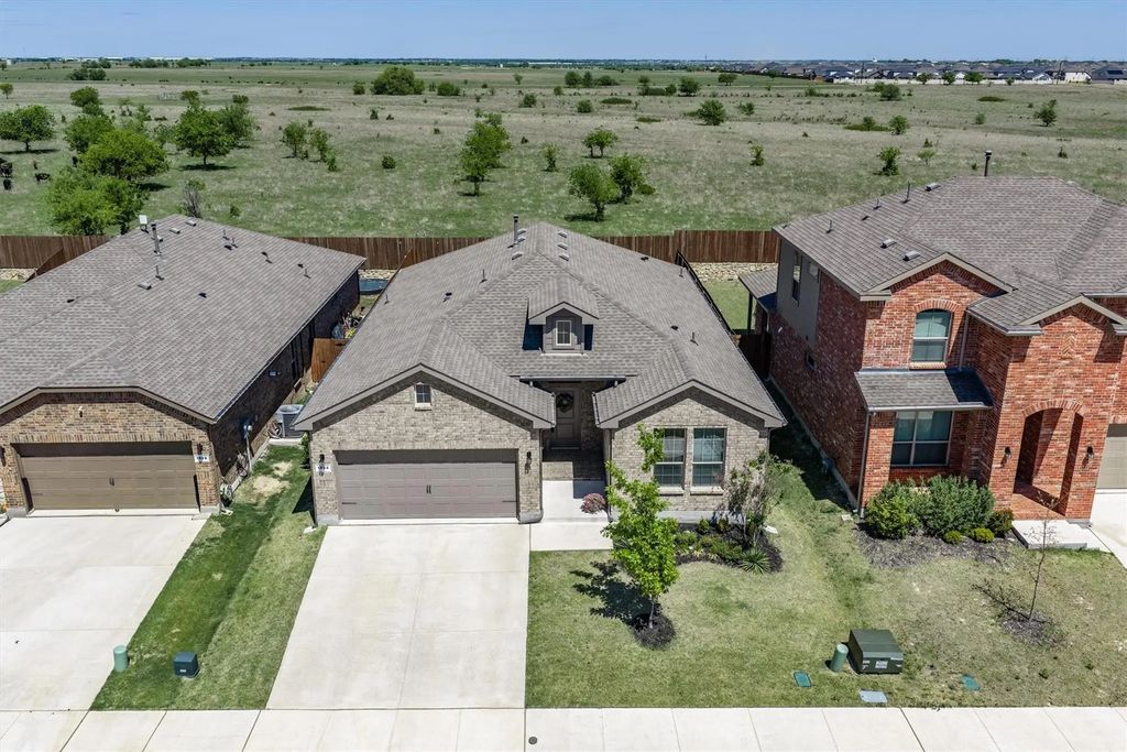 1864 Mensa Drive, Haslet
