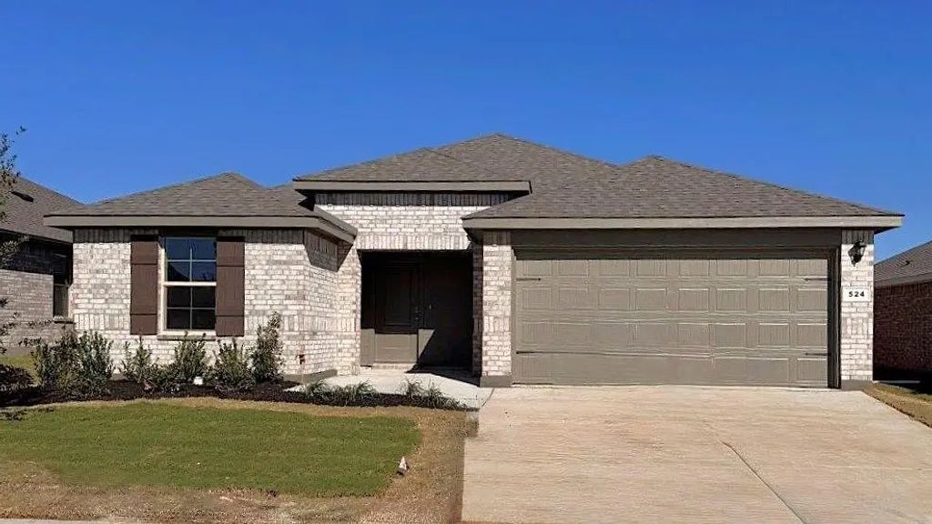 524 Crestridge Drive N, Cleburne