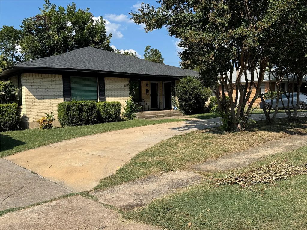 11321 Wyatt Street, Dallas