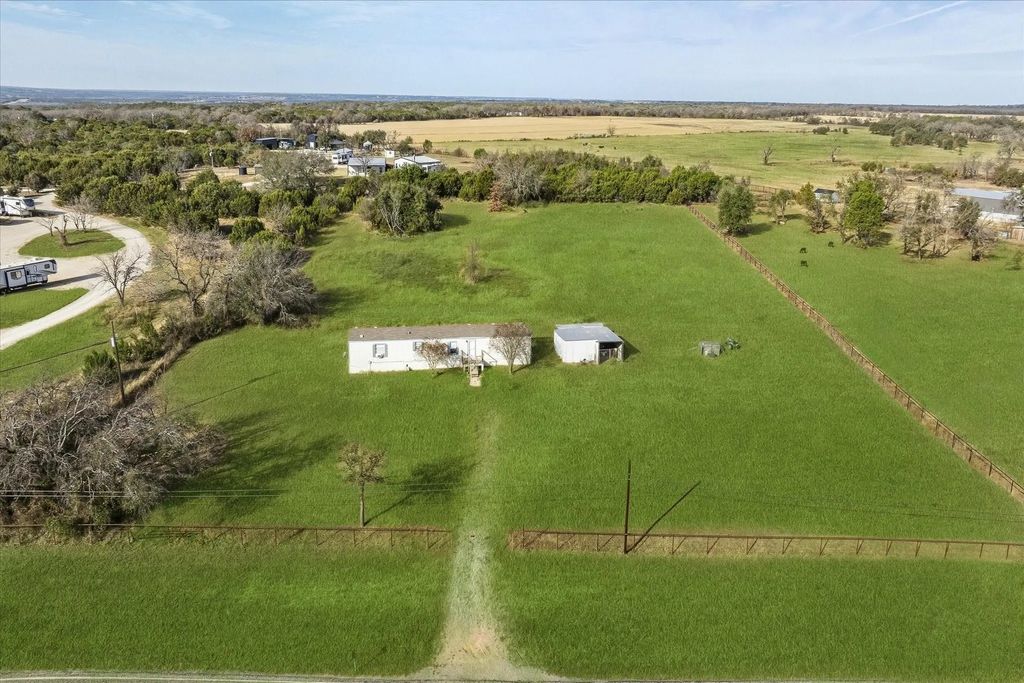 8224 Paluxy Highway, Tolar