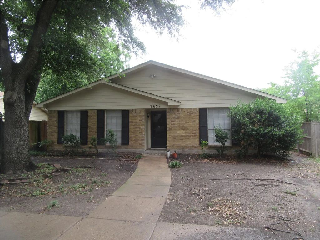 2622 Branch Oaks Drive, Garland