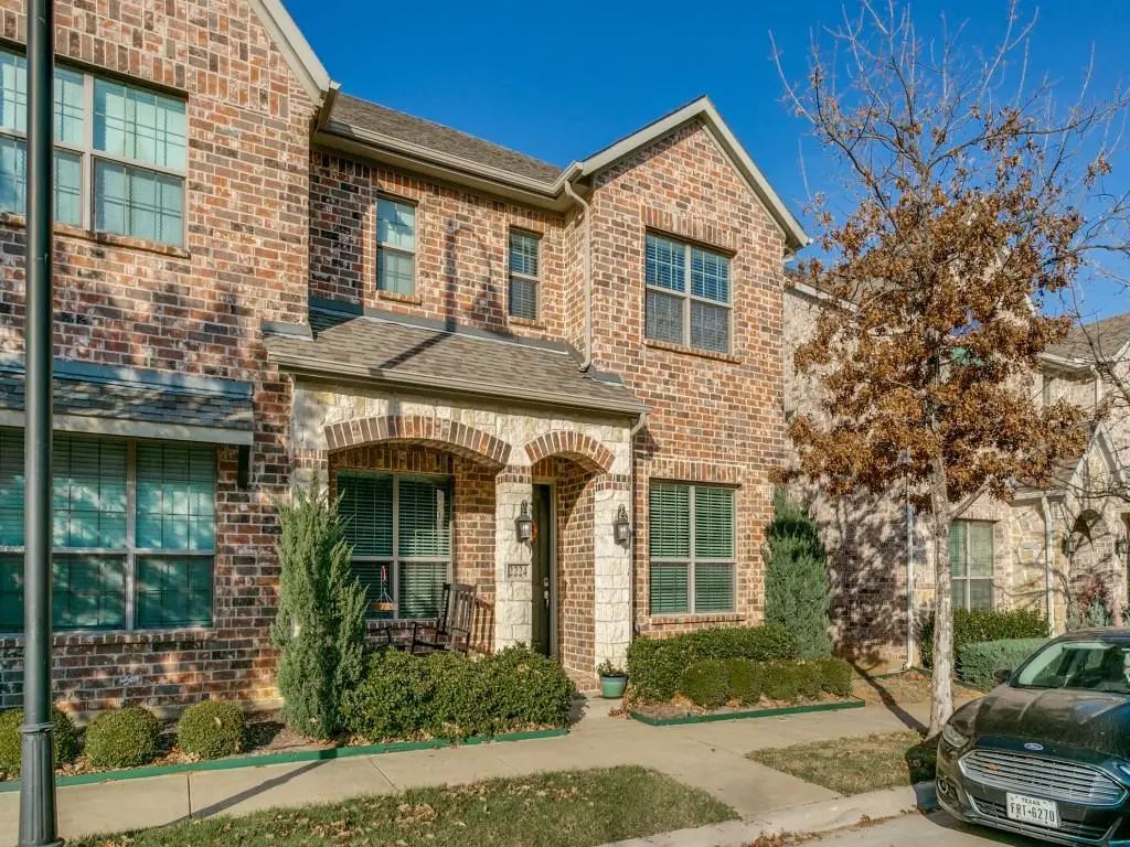 2224 Pinnacle Lane, Flower Mound